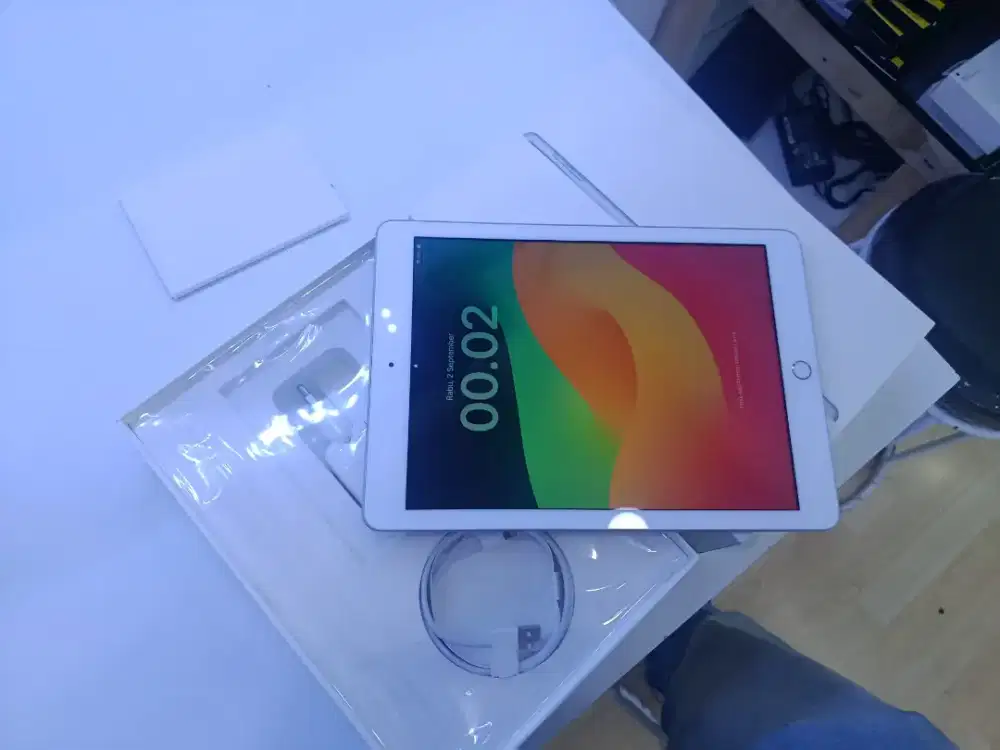 iPad (generasi ke-6)
32 GB
fullset