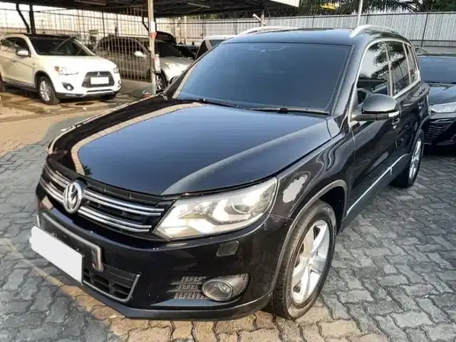Pajak Panjang - Volkswagen Tiguan 1.4 Bensin-AT 2014