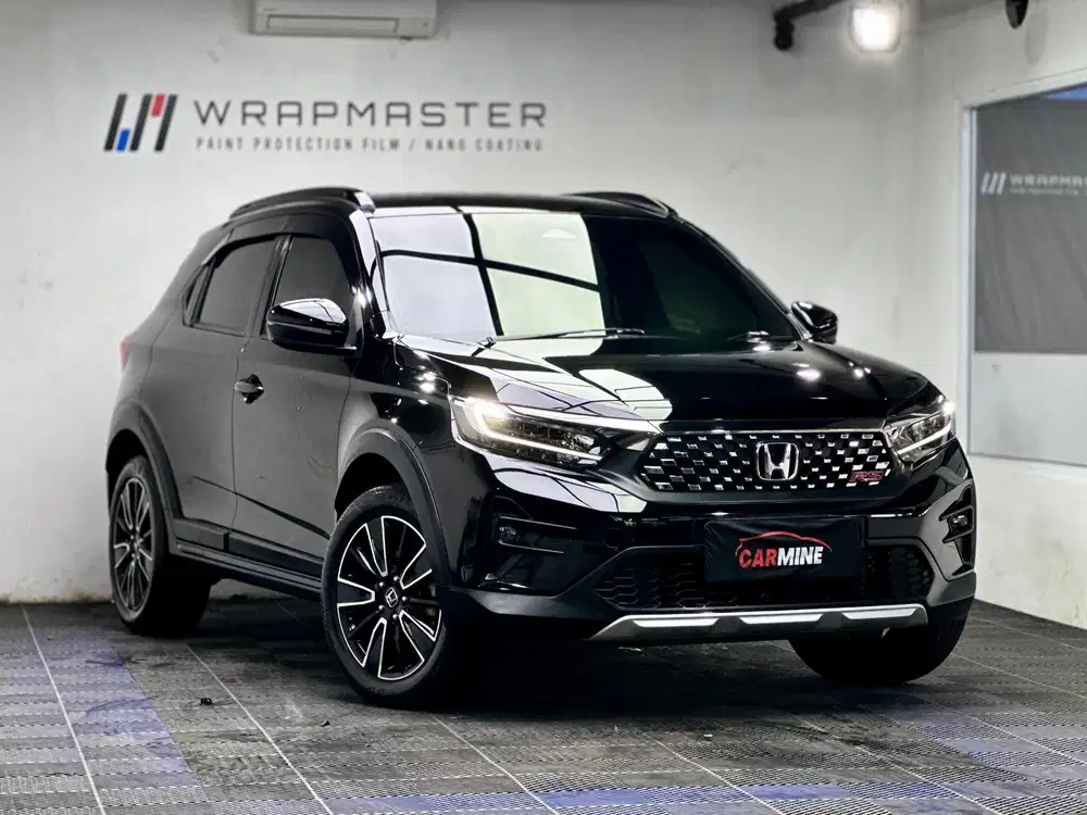 Honda WRV 1.5 RS Sensing AT 2023 Hitam – Tipe Tertinggi 2024