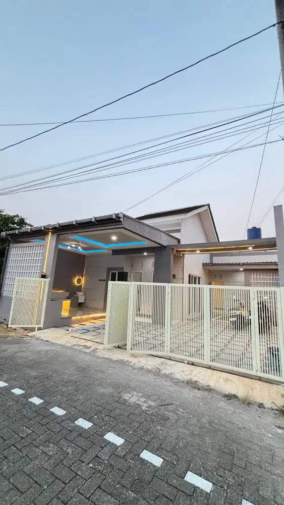 Dijual Rumah Mewah strategis di jatisari semarang