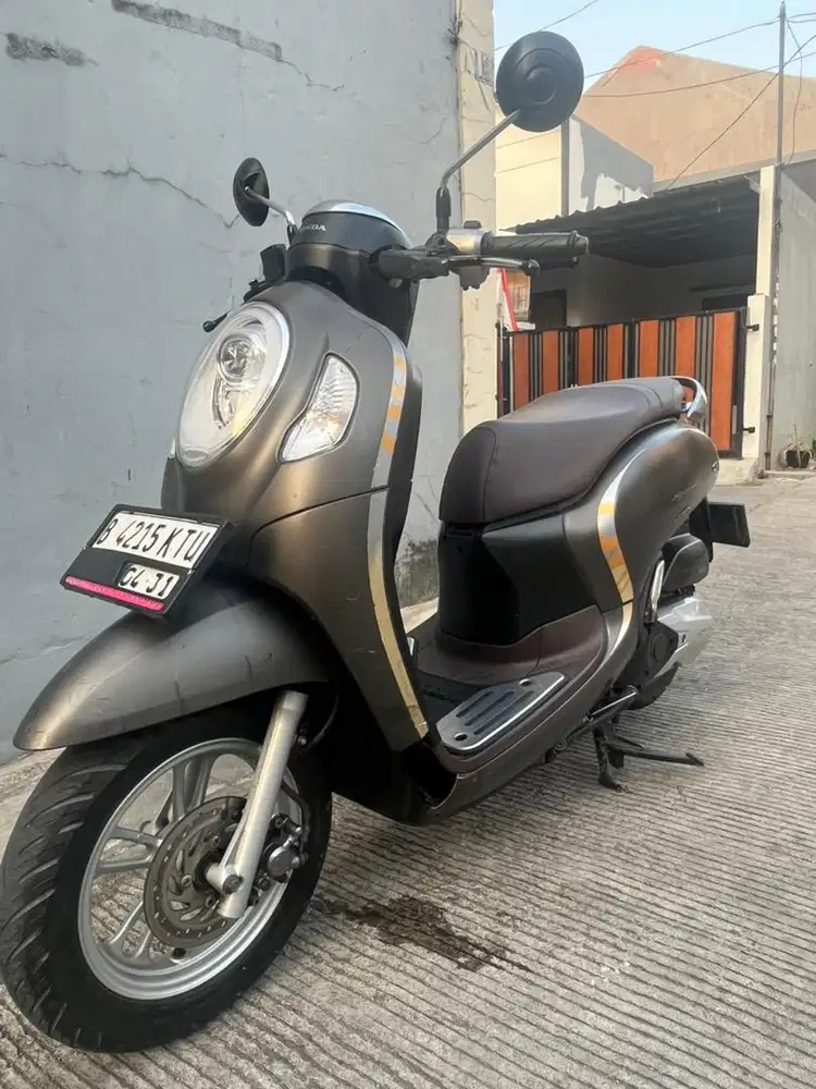 DIJUAL PEMAKAIAN CEWE
