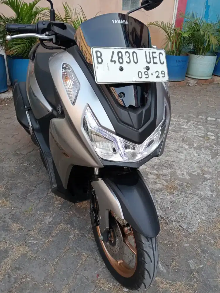 Dijual Cash Kredit Yamaha Lexi LX S Tahun 2024 Km Rendah 2.414