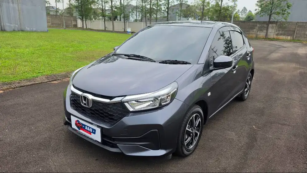 Honda Brio 1.2 E CVT 2025 Abu2 TGN1 No LAKA BANJIR Mulus Siap pake