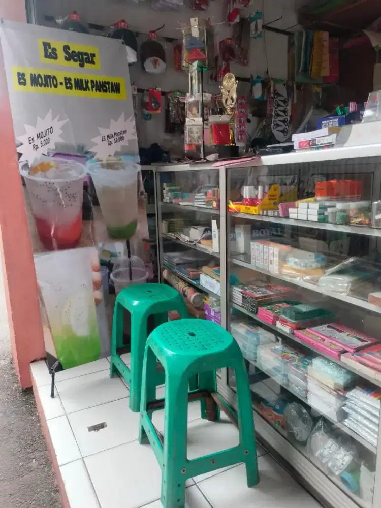 Di jual perlengkapan ATK