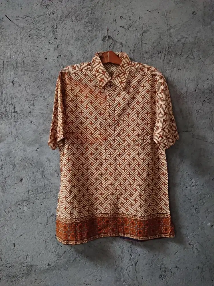 Batik Danar Hadi pendek