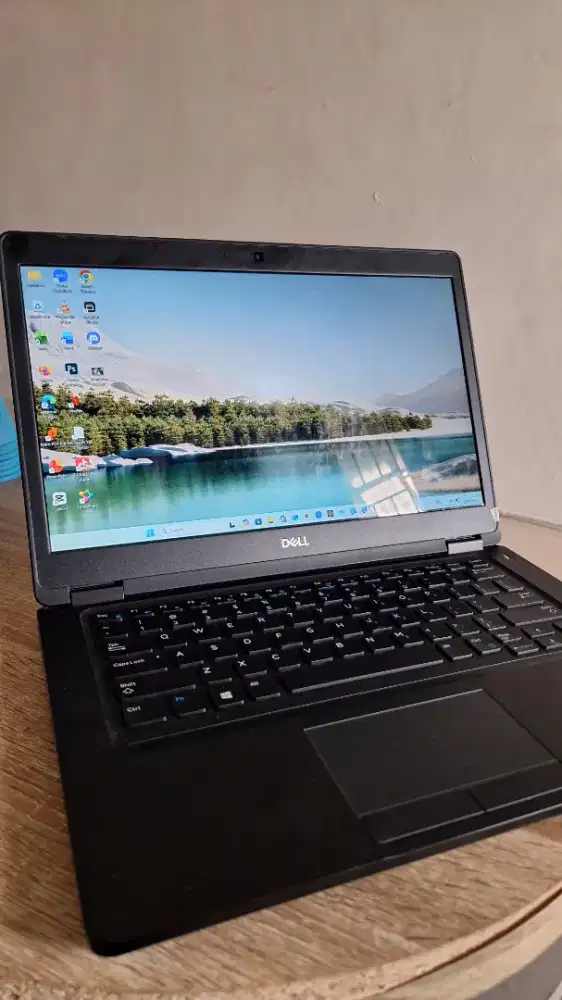 Laptop Dell latitude 5490