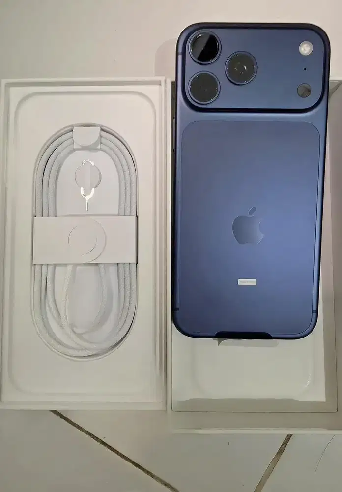 Jual Iphone 17 promax 256gb