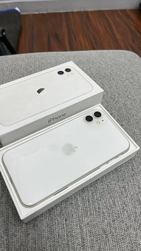 iPhone 11 64 Gb iBox