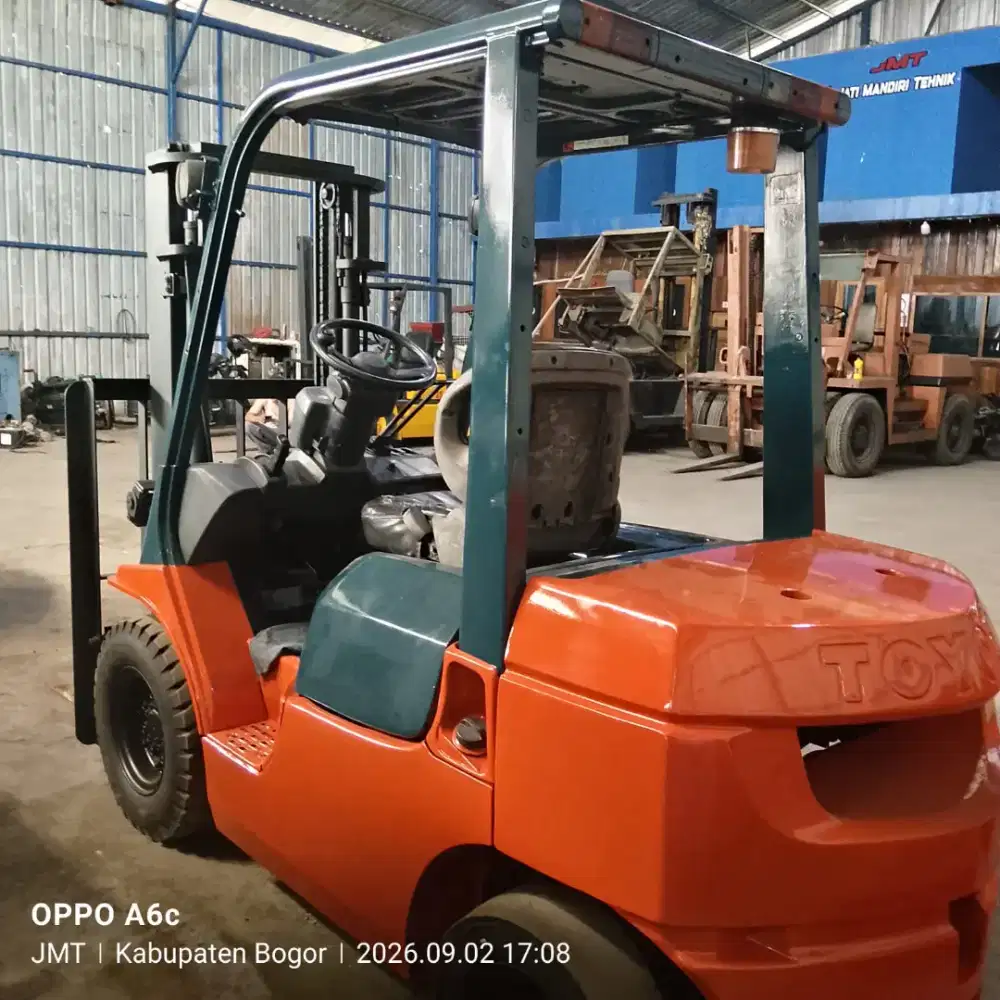 Forklift Toyota 3 Ton,Manual,3 Meter,Mesin 1DZ-II,7FD30,Tahun 2003