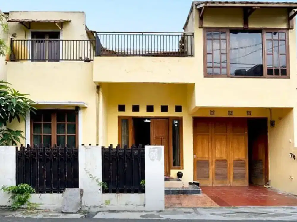 DIJUAL RUMAH PREMIUM 2 LANTAI DI TEBET DALAM JAKARTA SELATAN
