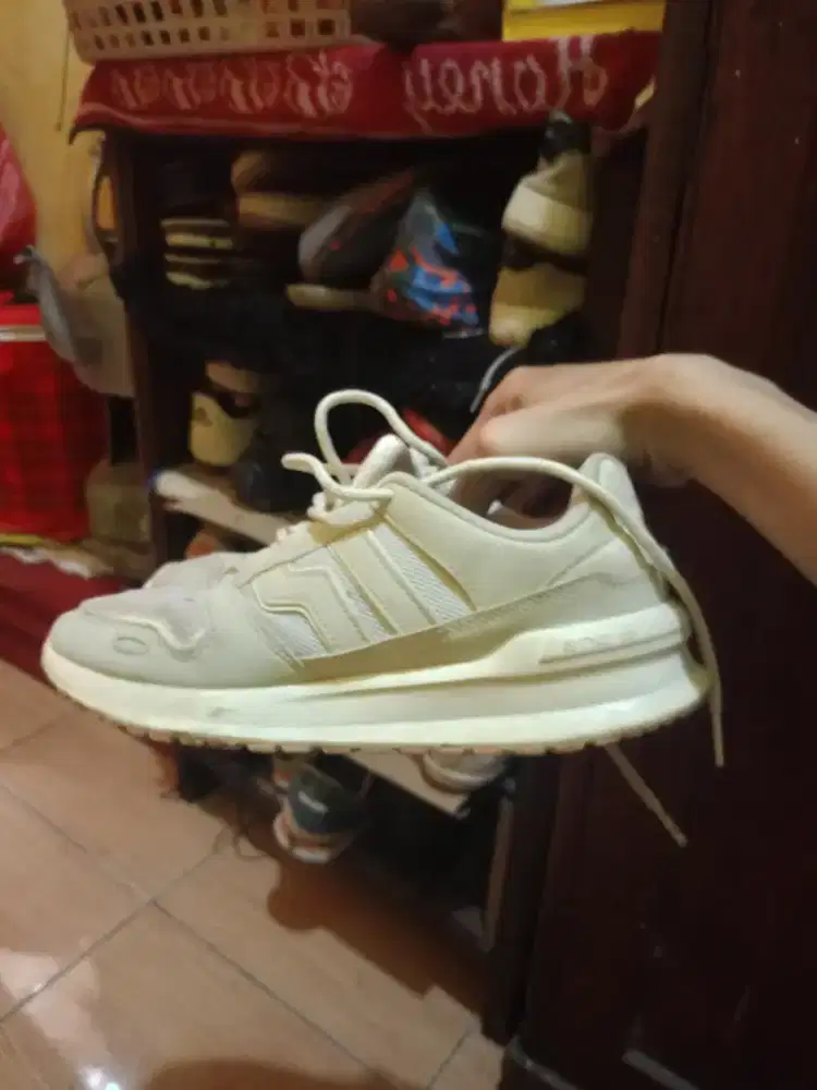 PIERO JOGER 24, SIZE 40 (26CM)