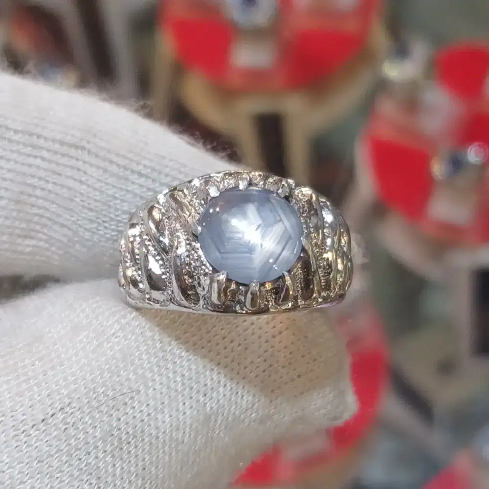 Natural blue star sapphire srilanka 2.95 crt