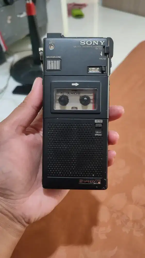 Sony Micro Cassette-Corder M201 Perekam Kaset Pita Vintage Retro