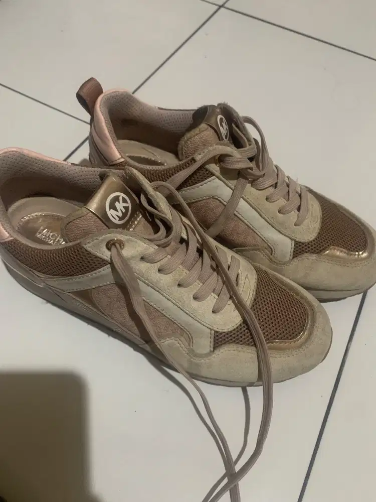 Michael Kors Runner Monogram Pink White Sneaker - Second Hand