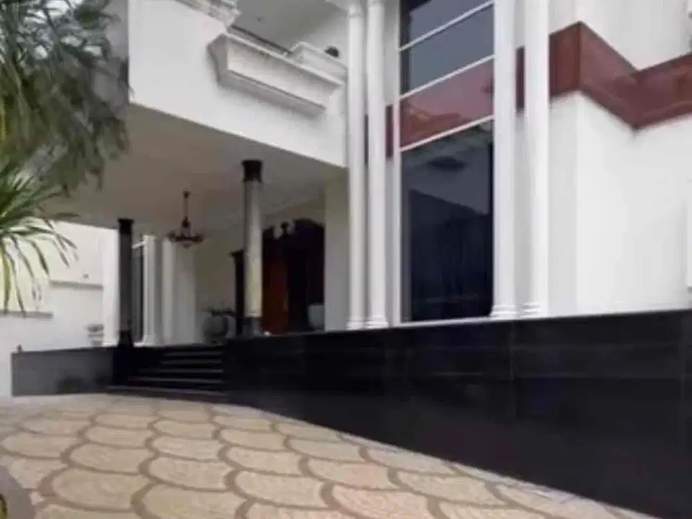 FOP SALE BUKIT GOLF PONDOK INDAH LUXURY HOUSE SEMI FURNISHED DI JULA RUMAH BUKIT GOLF PONDOK INDAH JAKARTA SELATAN