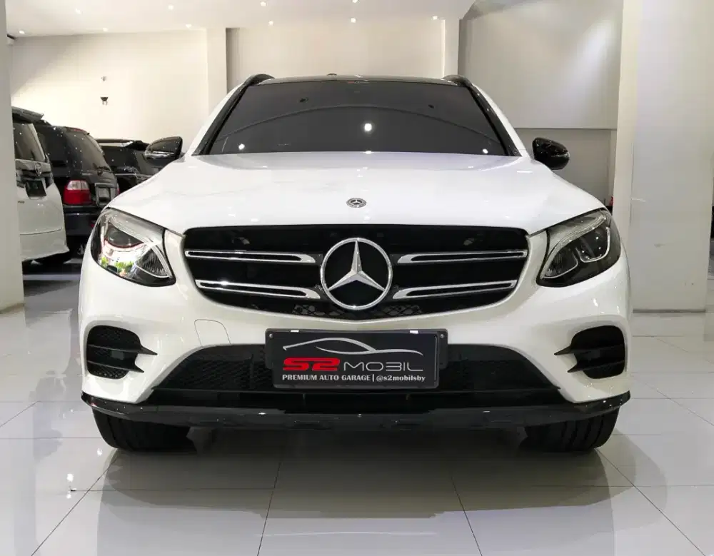MERCY GLC200 AMG Line Night Edition AT 2019