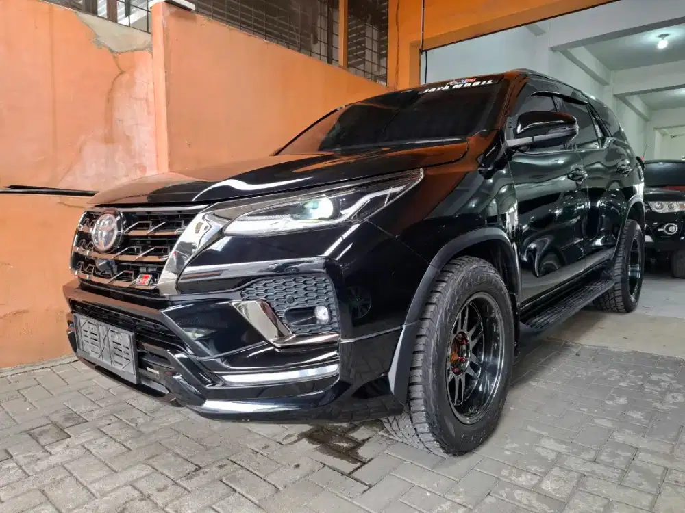 TOYOTA FORTUNER 2.8 GR SPORT, 2023