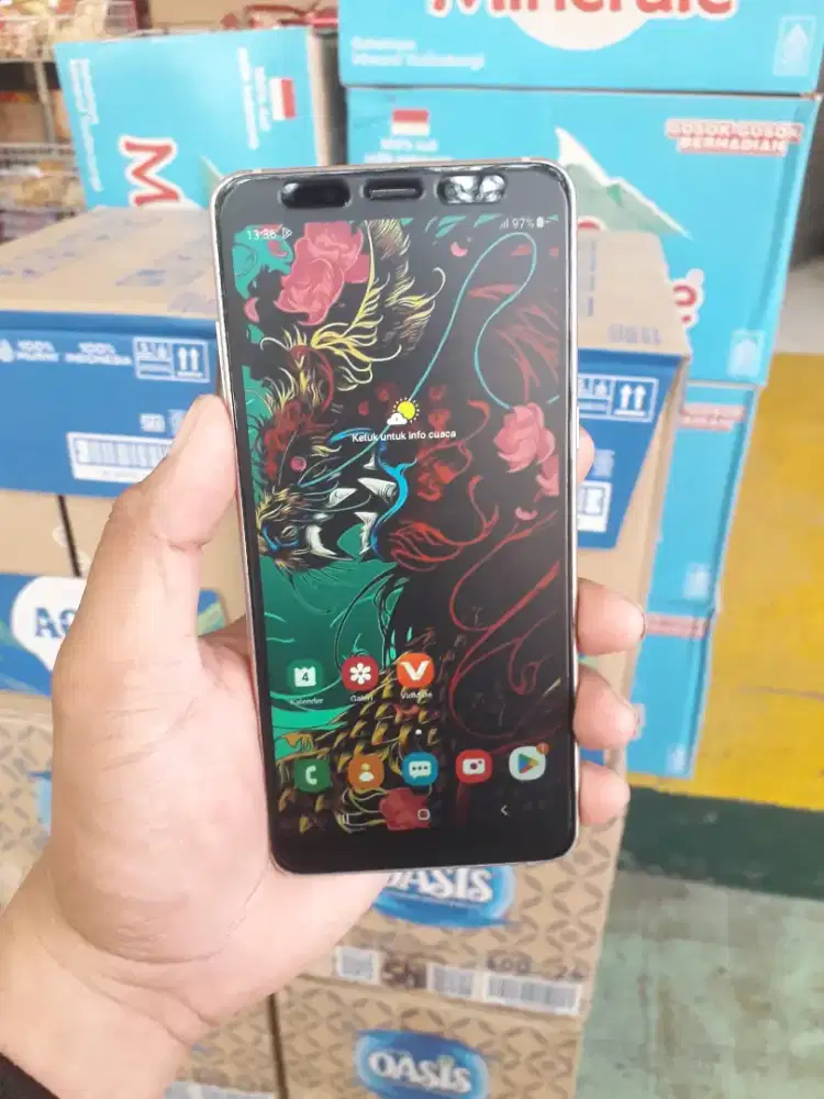 Samsung A8 plus, 6/64 nominus ( pemakaian aja ) hp saja. Dijual 800