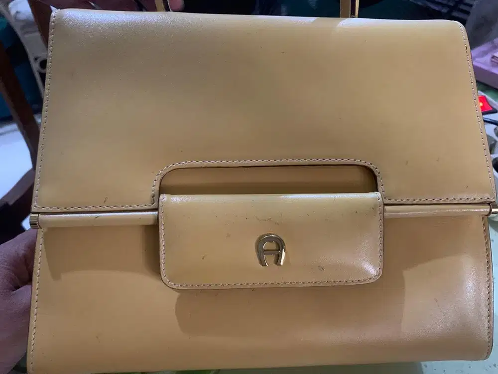 Tas aigner original