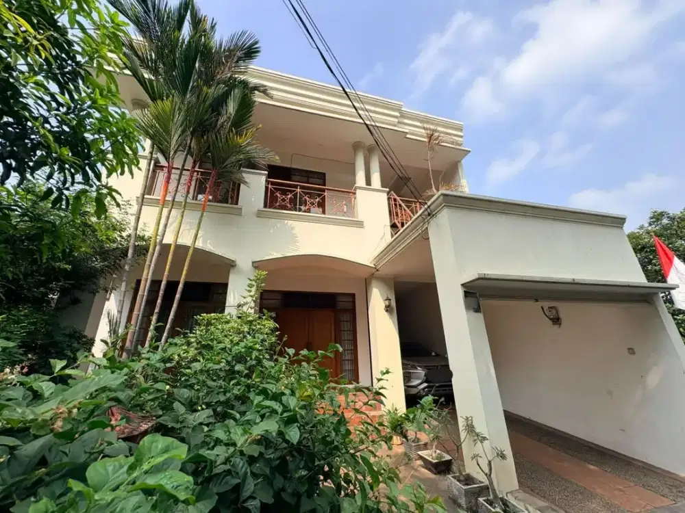 Disewakan Rumah Bagus Semi Furnished Taman Bougenville Estate, Pondok Gede, Bekasi, 030