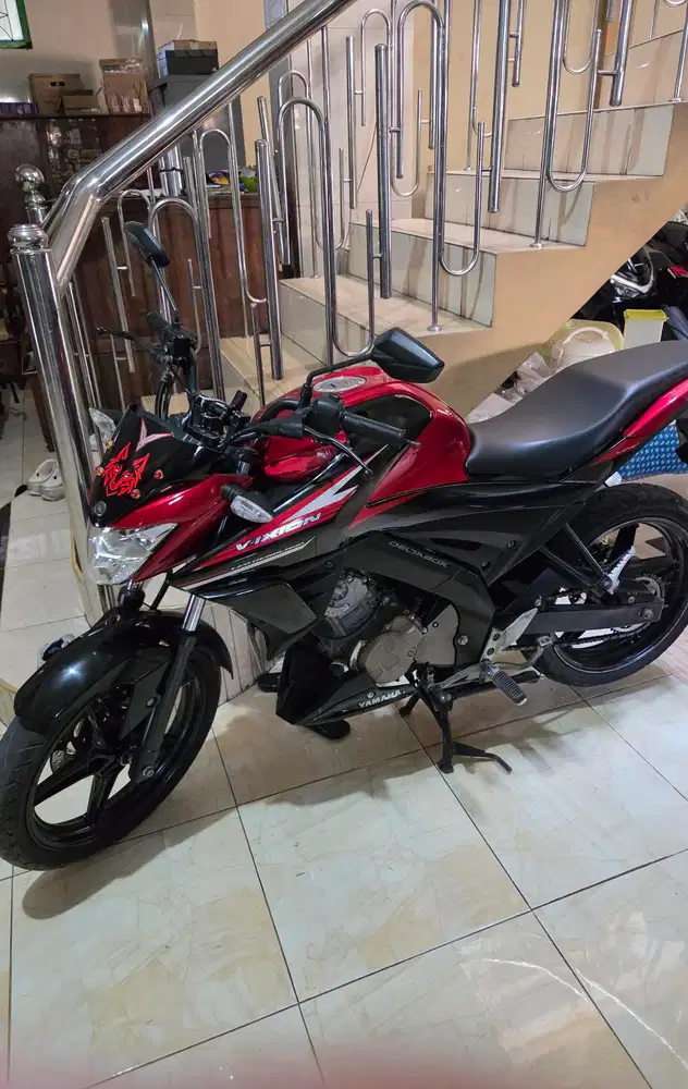 Vixion all new merah hitam 2017 GBm kredit // tunai
