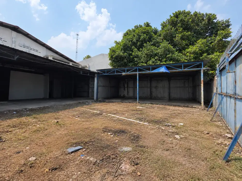 Tanah Ada Bangunan di Pinggir Jalan Raya Utama Kedoya Pesing Kebon Jeruk Jakarta Barat