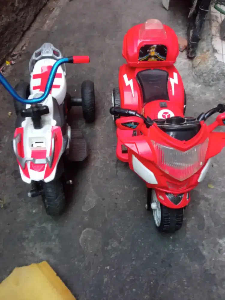 Motoran aki bekas,..aki minta ganti,lok Jakpus Kemayoran