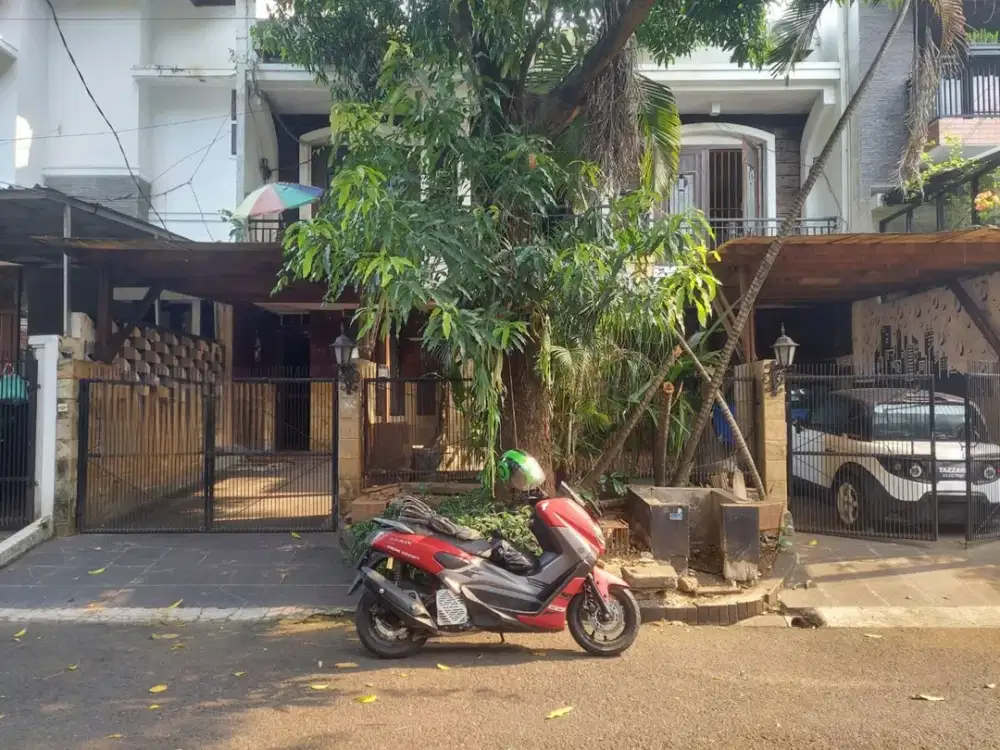 Dijual Rumah di Pondok Indah, Pinang Perak, Kebayoran Lama, Jakarta Selatan