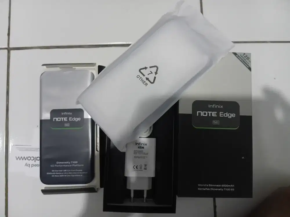 Infinix note edge 5G 8/128
