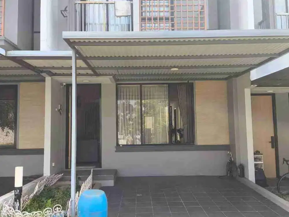 Dijual rumah siap huni di Legenda Wisata Cibubur Cluster Lumihous, Gn Putri, Kab Bogor