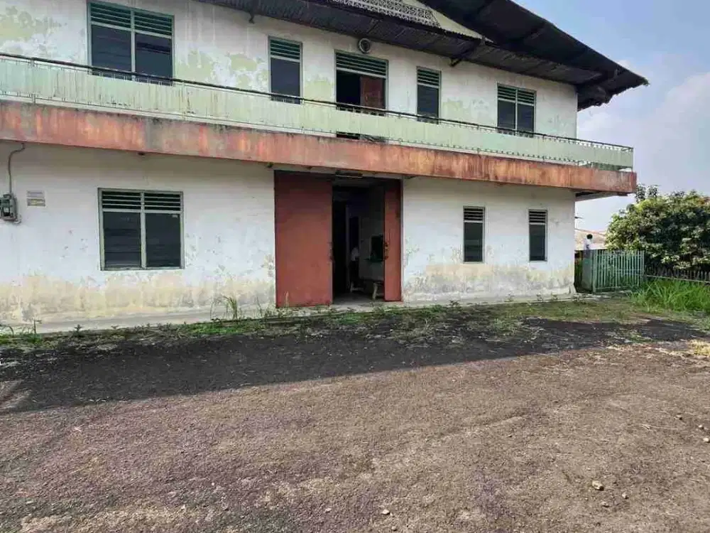 Dijual Tanah Bonus Bangunan Bekas Pabrik Tapioka Dekat Pasar Ciluar Sukaraja