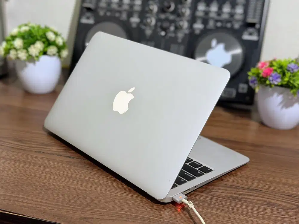 Laptop Apple Macbook Air 11-inch Core i5