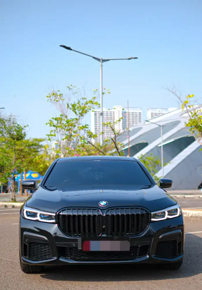 KM 15rb Antik | BMW 730Li 2019 ( 730 Li )