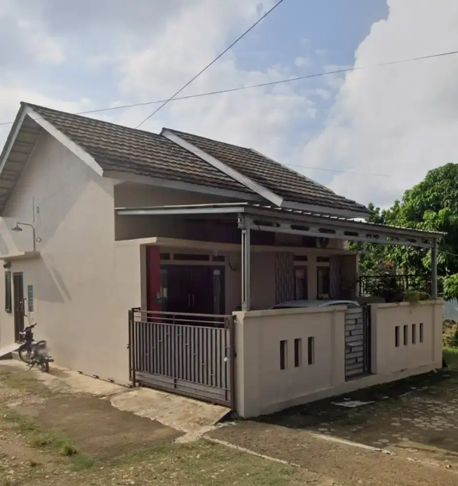 Dijual Rumah 1,5 lantai di Hajimena Natar