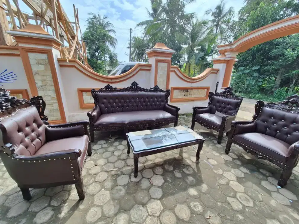 Kursi jati Jepara Romawi asli