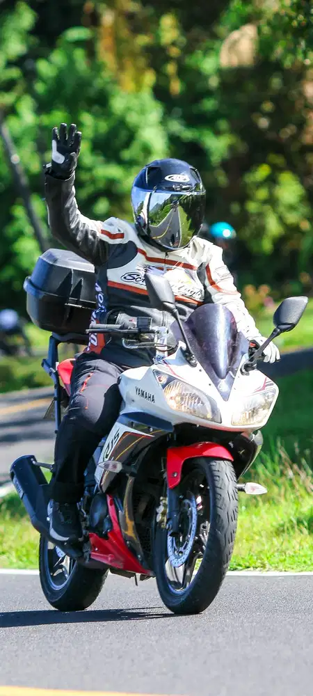 JUAL YAMAHA R15 TAHUN 2016 COCOK TOURING