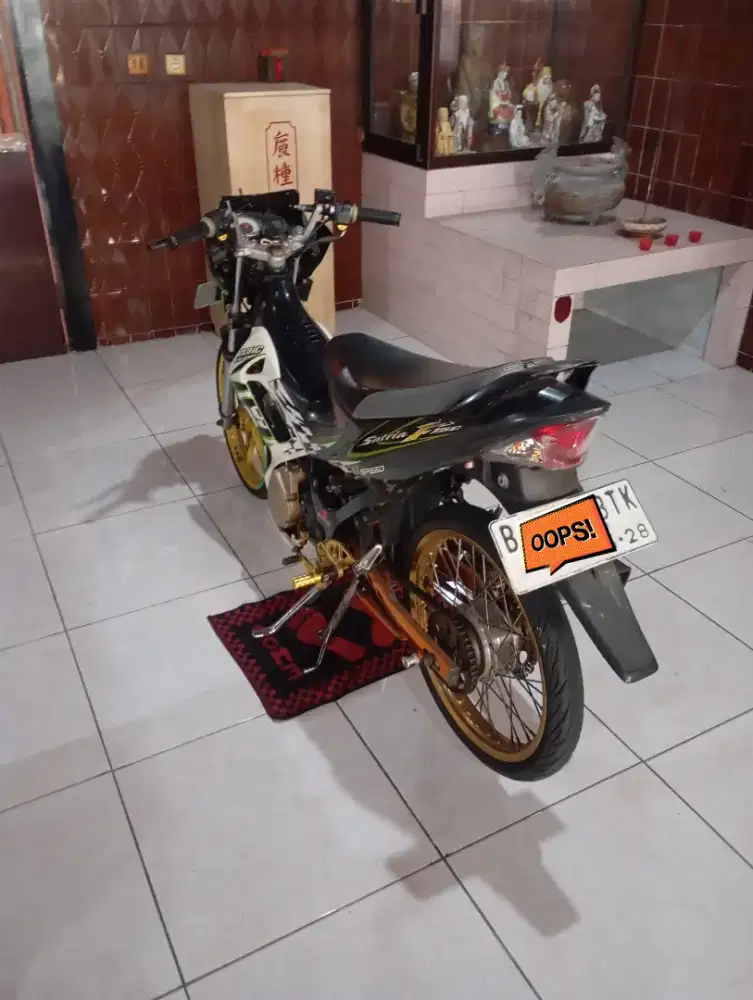 Suzuki satria Fu150 2013 pajak panjang
