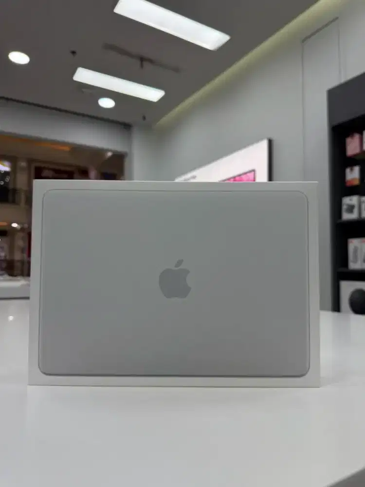 PROMO CICILAN MACBOOK NEO 512GB SILVER (24 BULAN)
