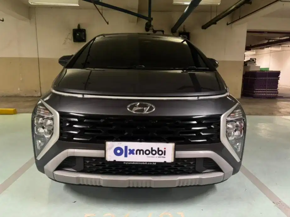 LOW DP Hyundai Stargazer 1.5 Prime Bensin-AT 2023 UYA