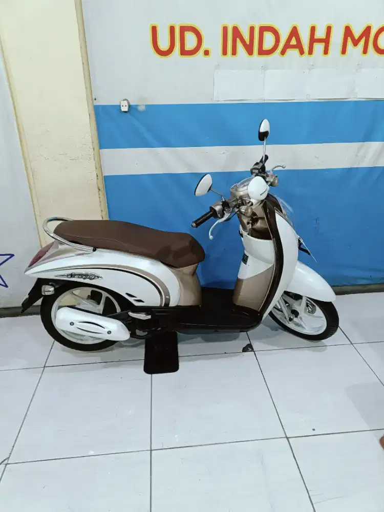 HONDA SCOOPY KARBURATOR 2011 TIDAK BISA KREDIT BARANG ISTIMEWA MULUS