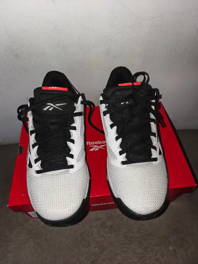 For Sale Sepatu Reebox Engine LT