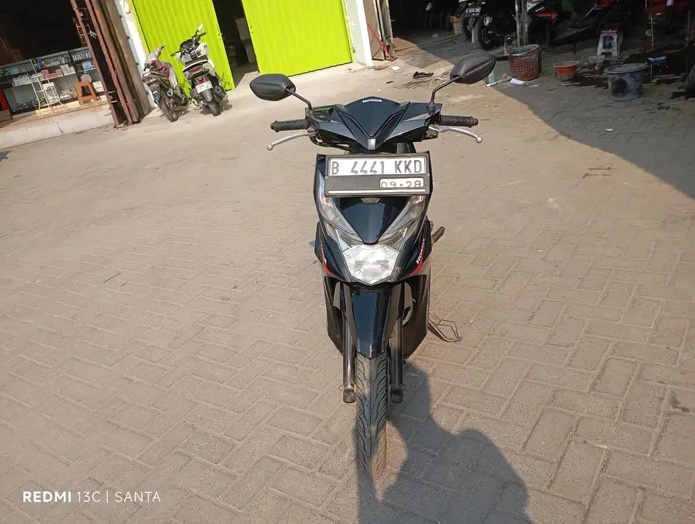 Honda beat eco Tahun 2018 Surat komplit