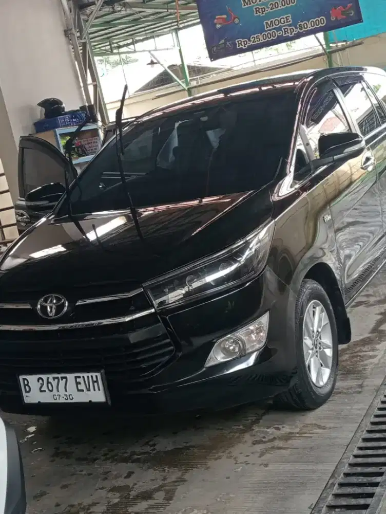 Di jual innova Reborn G 2.0 MT Bensin