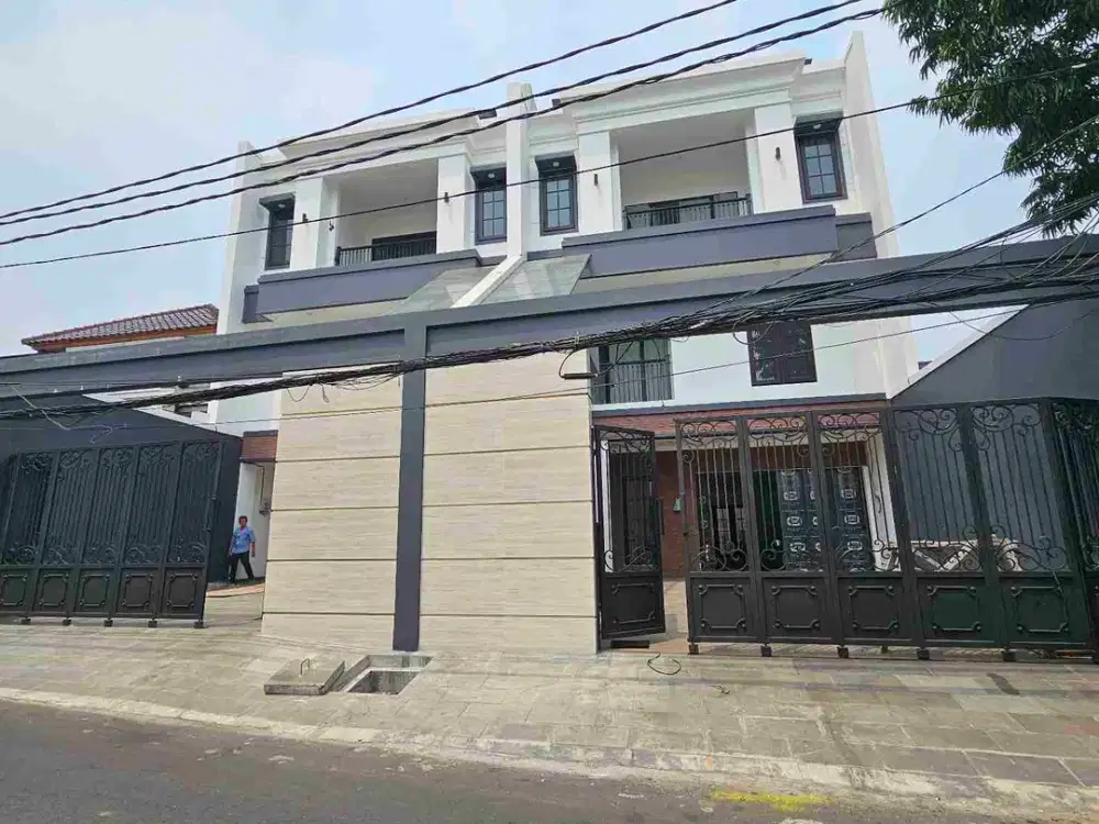 jual rumah brandnew cocok hunian/kantor mampang pratapatan Jaksel