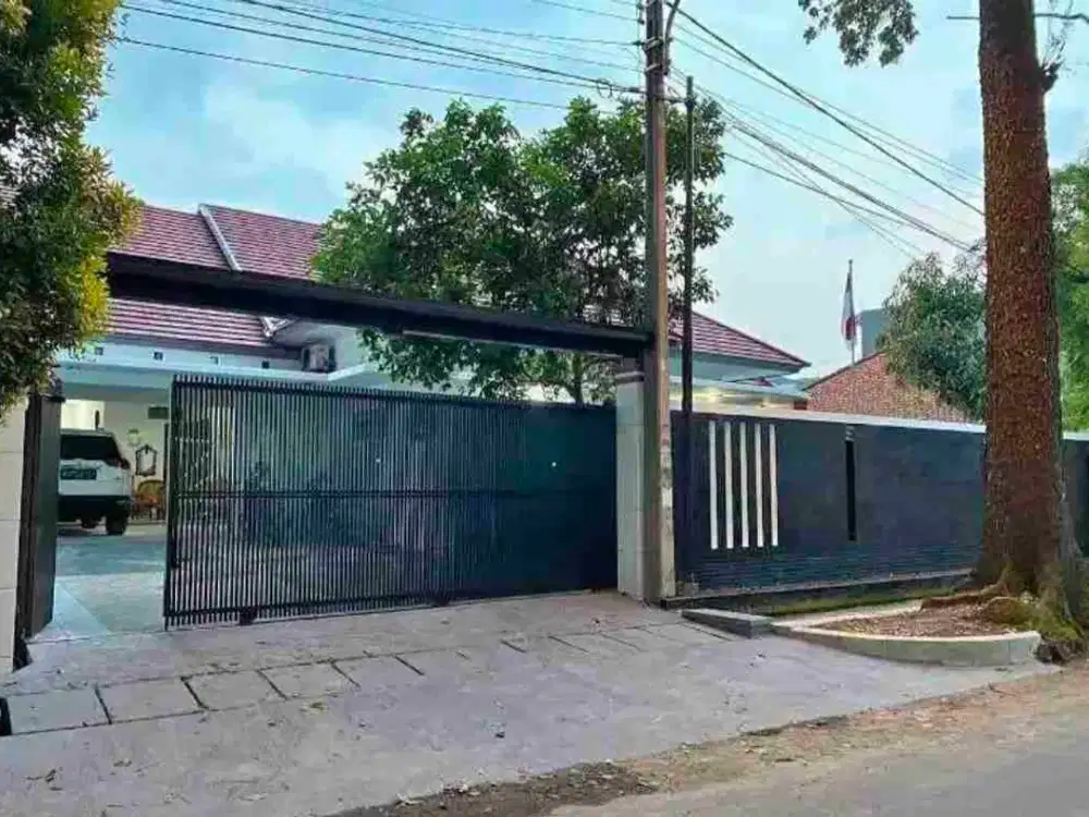 Rumah di tengah kota bandung Lengkong sayap Riau bandung