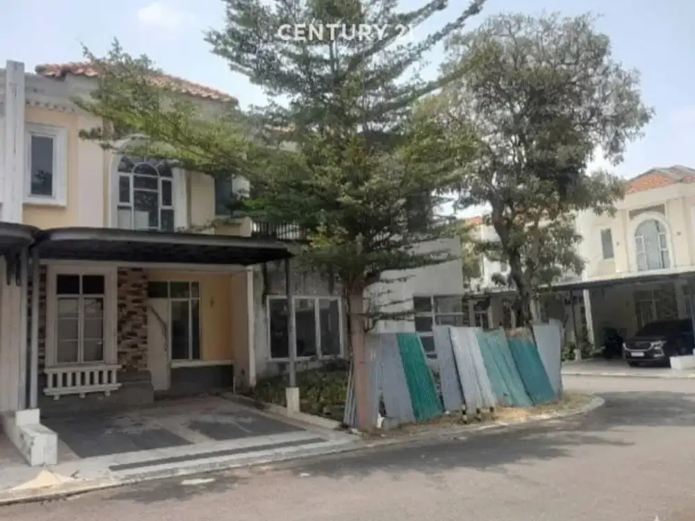 Di Bawah NJOP Rumah Hook Cluster La Seine JGC  LT 238m LB 300m