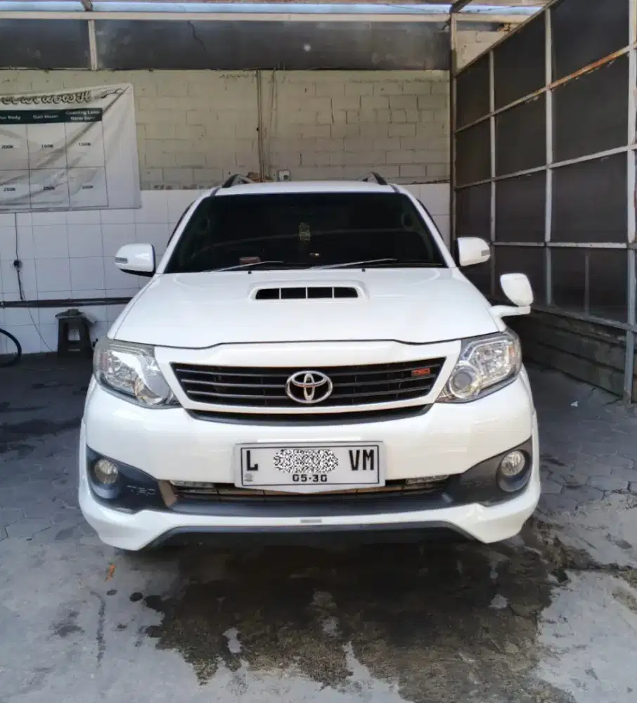 Dijual Cepat Fortuner 2015 siap pakai