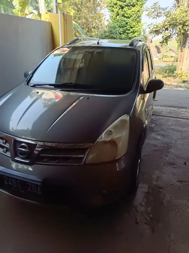 Jual cepat Livina 2013 metiq