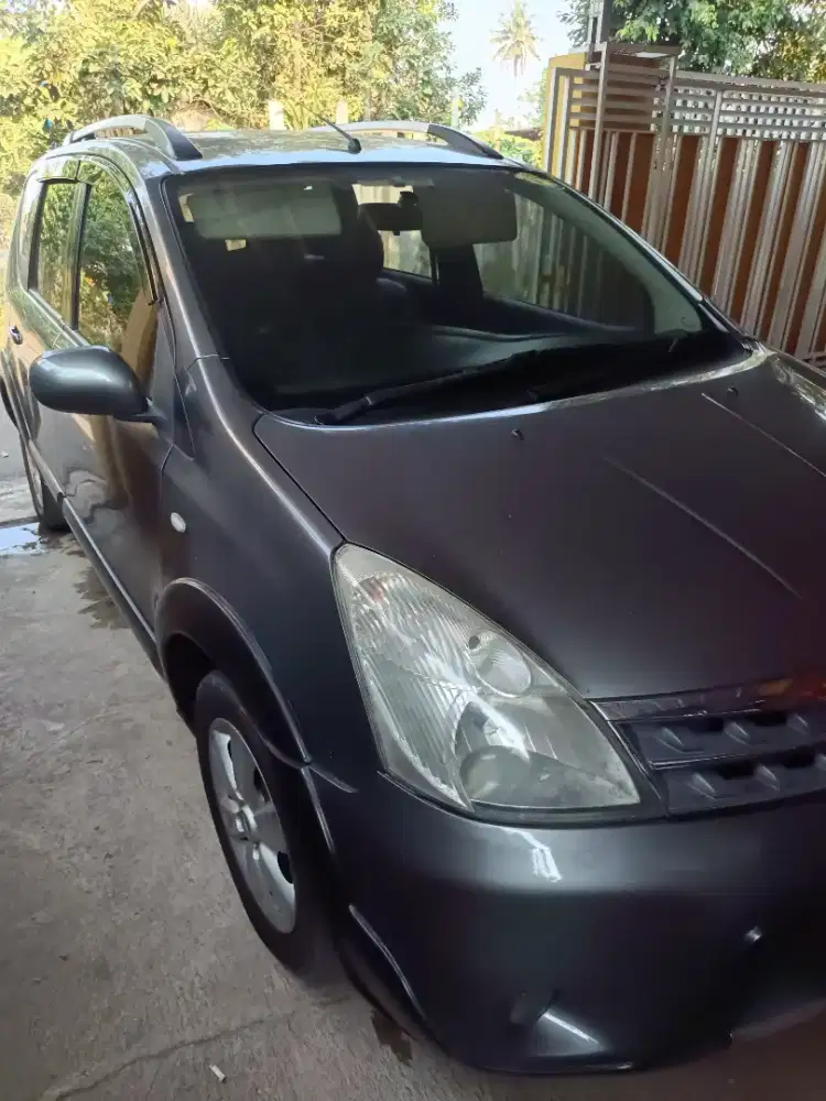 Jual cepat Livina 2013 metiq