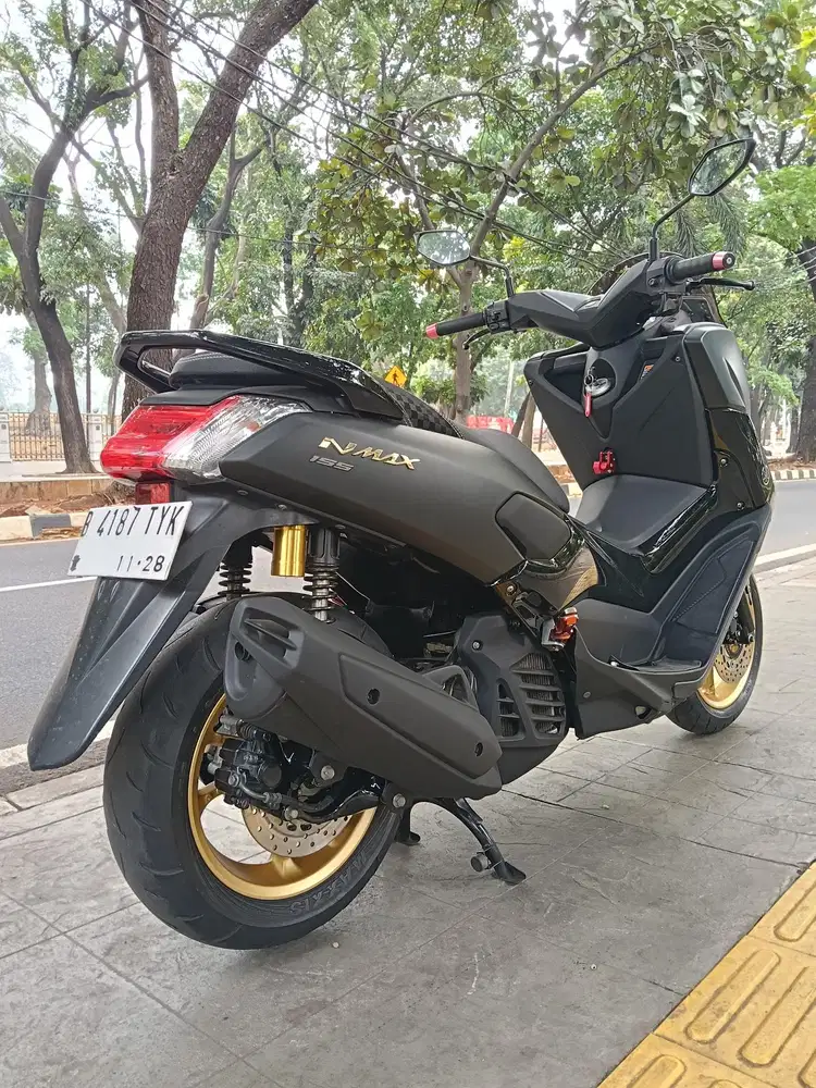 DIJUAL CASH YAMAHA N MAX OLD THN 2018 PJK IDUP SIAP PAKAI